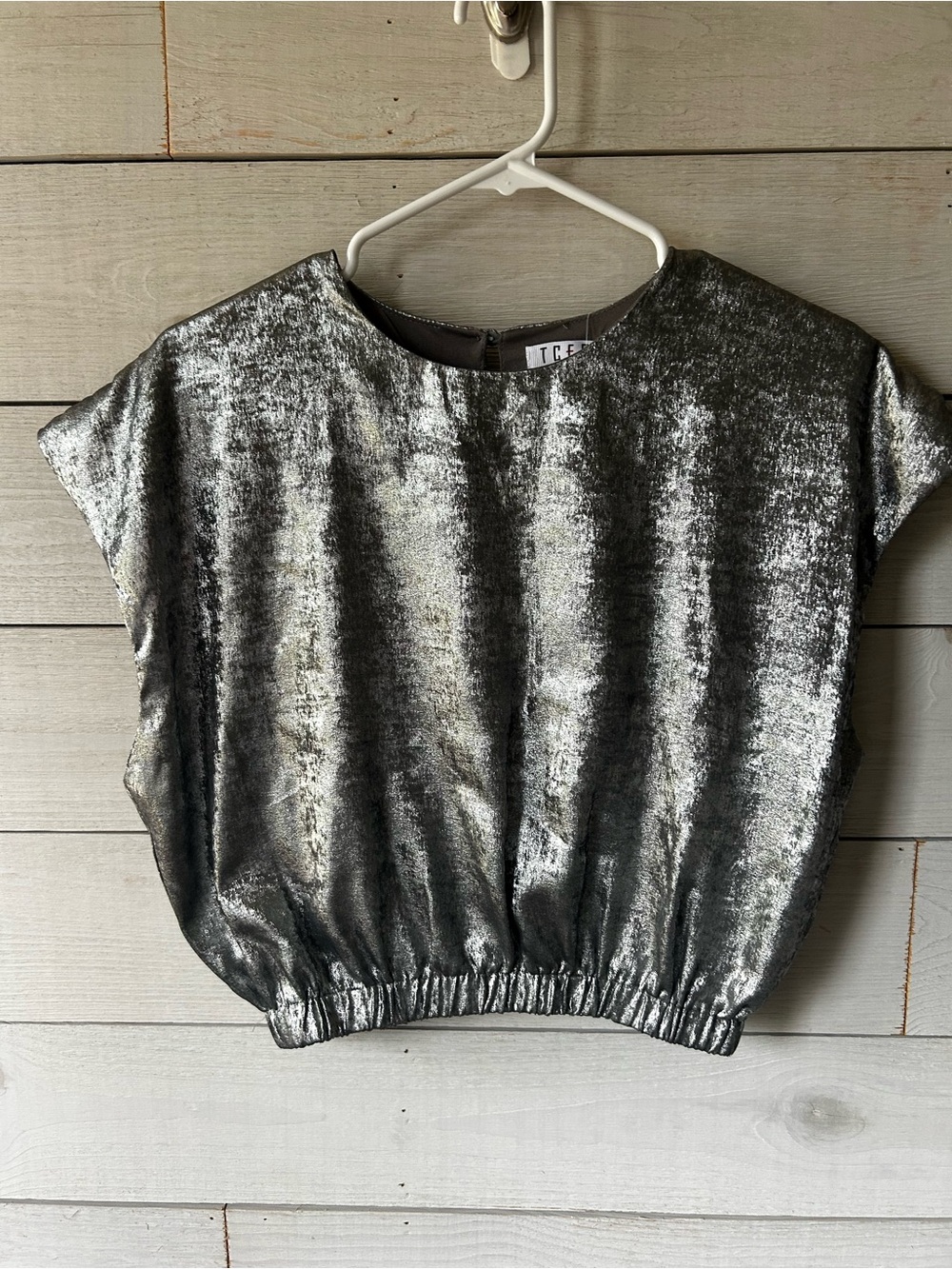 TCEC Metallic Silver Short Sleeve Crop Top